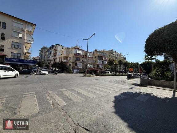 Yetkin'den Saray Mah. 22 M2 Satılık Dükkan 2
