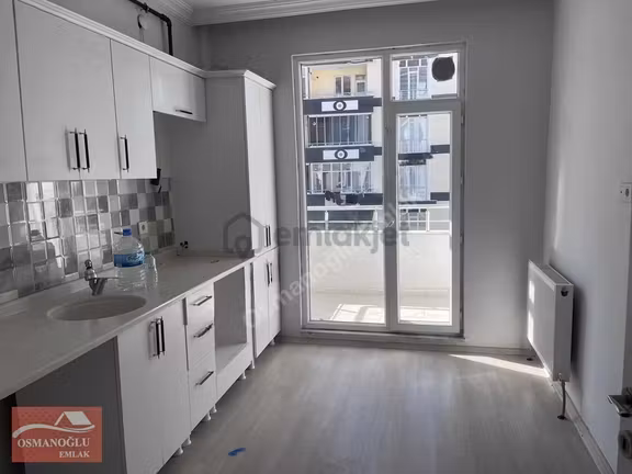 Osmanoğlu Emlaktan Kiralık Yenişehir Mah. Arakat 2+1 Geniş Daire 2