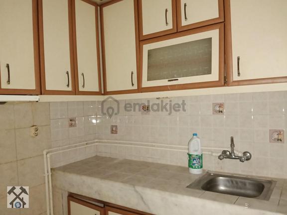 Tarım İl Müd. Karşısında Kiralık 2+1 Daire 2