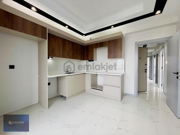 Gümüşay'dan Ulusal Egemenlik Yakını Satılık 2+1 Daire Önü Açık 1
