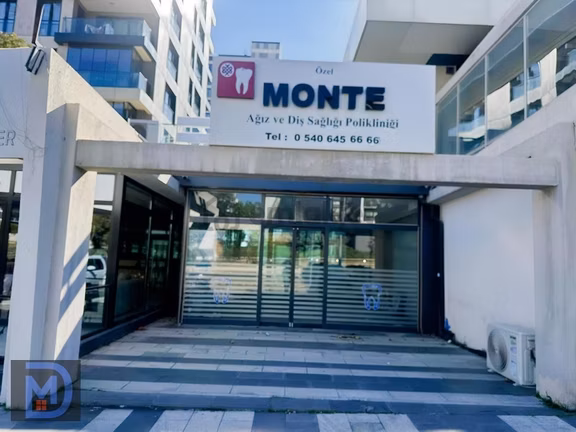 Başkent Emlak Konutlarında 220 M2 Satılık Dükkan 2