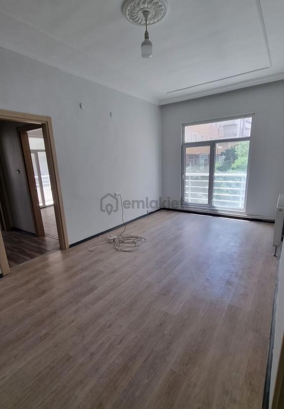 Park Hastanesi Yanı Kiralık Ev 1