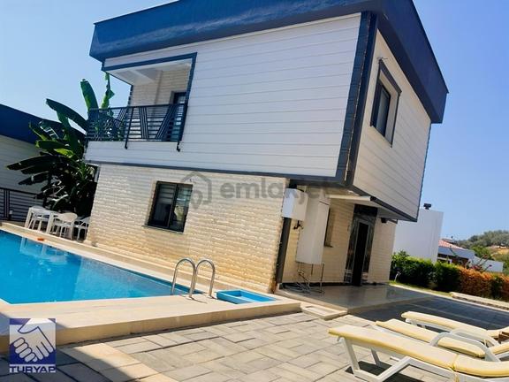 Kuşadası Kadınlar Denizi Mevki 4+1 Doğalgazlı Villa