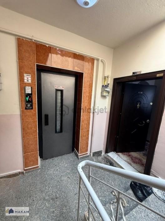 Araplar Cadde Cepheli Satılık 3+1 Daire 2