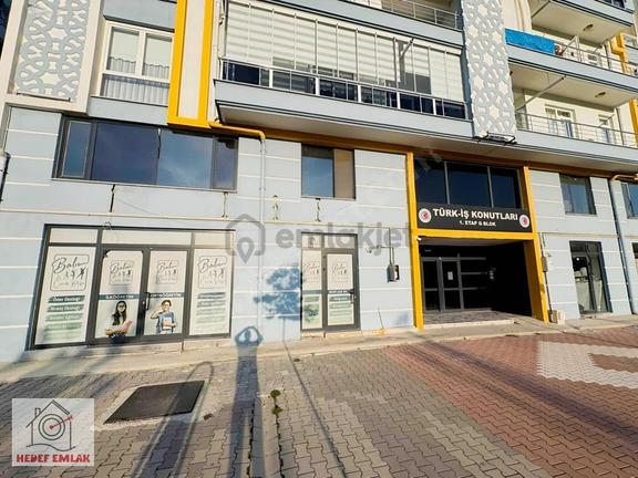 Türk-iş Konutlarında 360 M² Çift Katlı Kiralık İş Yeri 1
