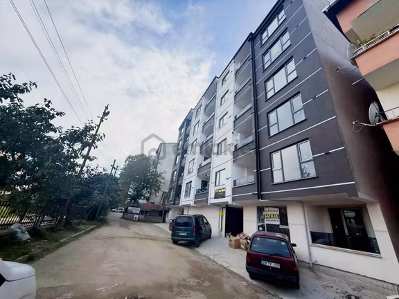 Hüsem Gayrimenkul'den Kiralık Sıfır 3+1 Daire 2