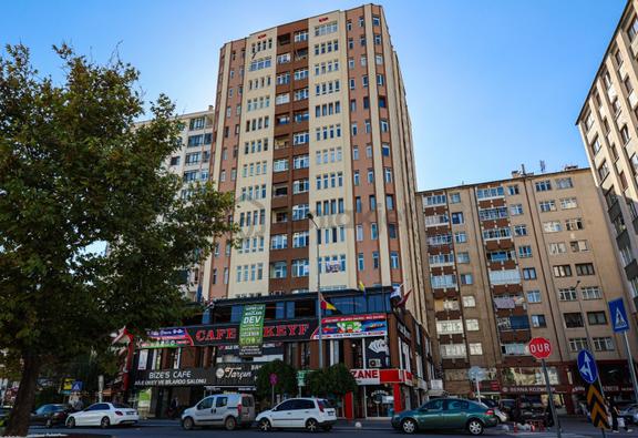 Forum Avm Yanında Aidatsız Asansörlü Kombili Satılık 3+1 Daire 1