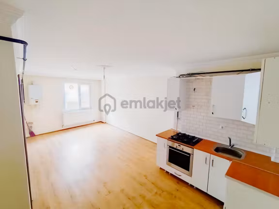 ***lüleburgazın Merkezinde Muhteşem Konumda Kiralık 1+1 Daire*** 1