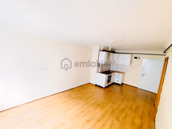 ***lüleburgazın Merkezinde Muhteşem Konumda Kiralık 1+1 Daire*** 2