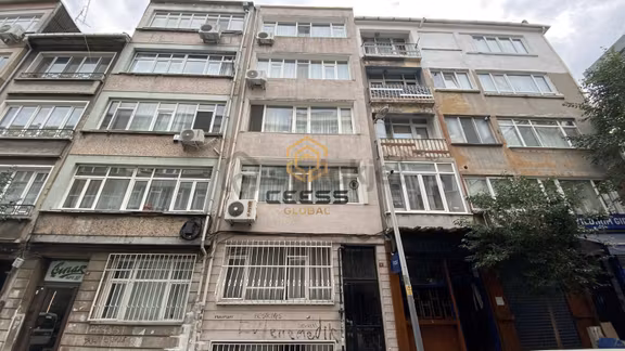 Pangaltında Yeni Tadilatlı, Full Eşyalı Kiralık Daire 1
