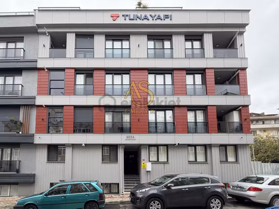 As Emlak'tan 2+1 Yeni Binada Nevçarşı Avm'nin Üst Kısmında Daire 1