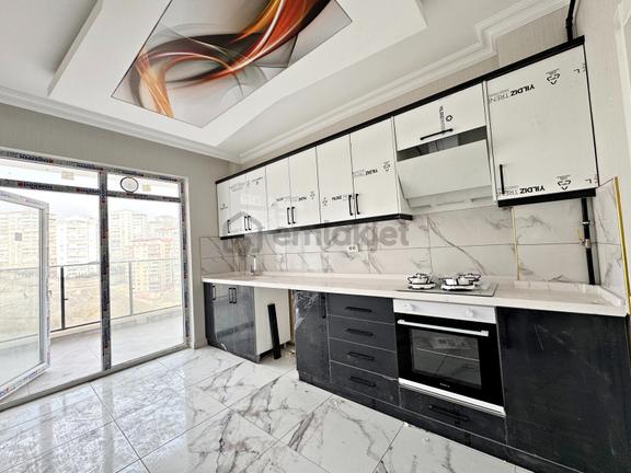 3+1 Sıfır 11.kat Site İçi Önü Açık Merkezi Konum Oturuma Hazır 2