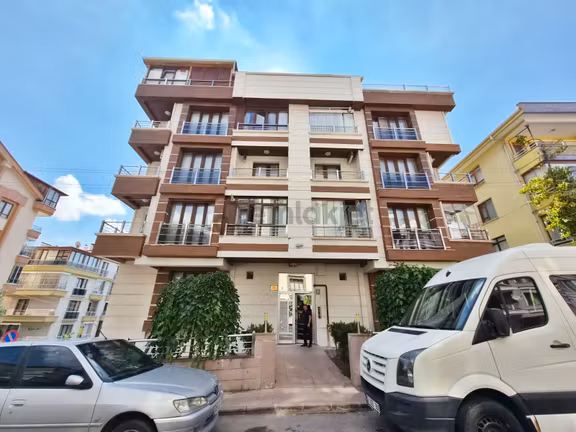 3+1 1.kat Kardeşlerde Köşe Başı Şehir Hast Yakını Asansörlü 1