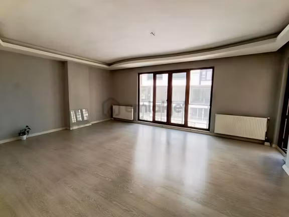 Atakum Yenimahallede Tramvaya Yakın | Geniş 3+1 Satılık Daire 1