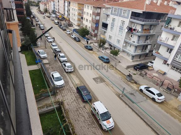 Yılmaz Gayrımenkul'den Andiçen Mahallesi Cadde Üzerinde Full Yapılı Kupon Daire 2