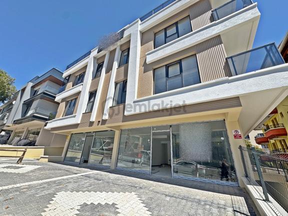 160 M2 Sıfır Ana Cadde Üzeri Her İşe Uygun Kiralık Dükkanlar 1