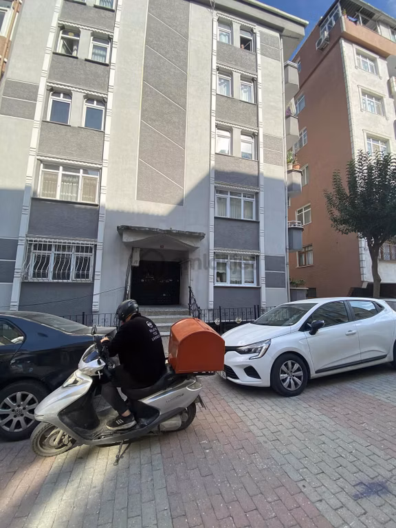 Güngören Akıncılar Mah 2+1 B.katı Kentsel Anlaşma Yapılmış Daire 1