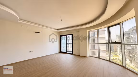 Menemen Asarlık'ta Çift Banyolu Ferah 3+1 Köşe Kiralık Daire 2