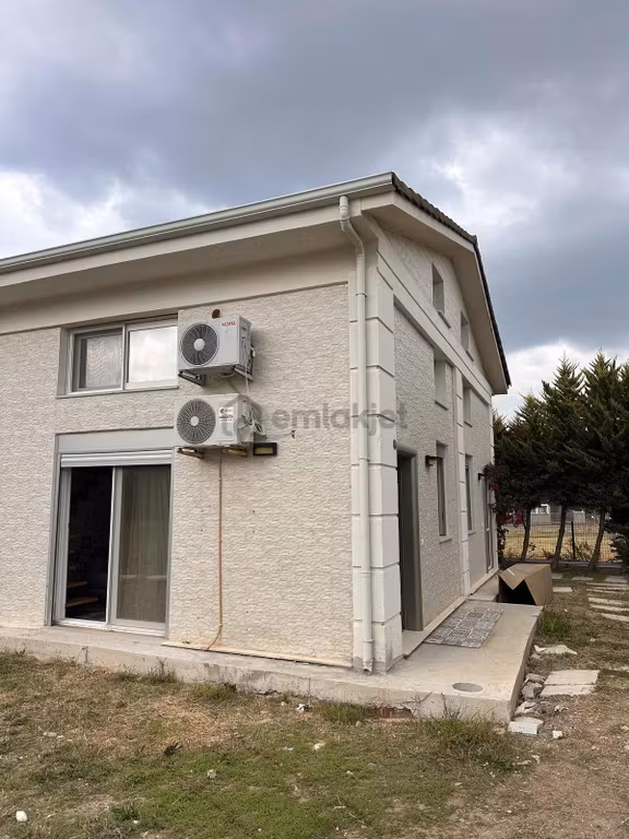 Gülbahçe De İyte Yakını Eşyalı 1+1 Kiralık Daire 1