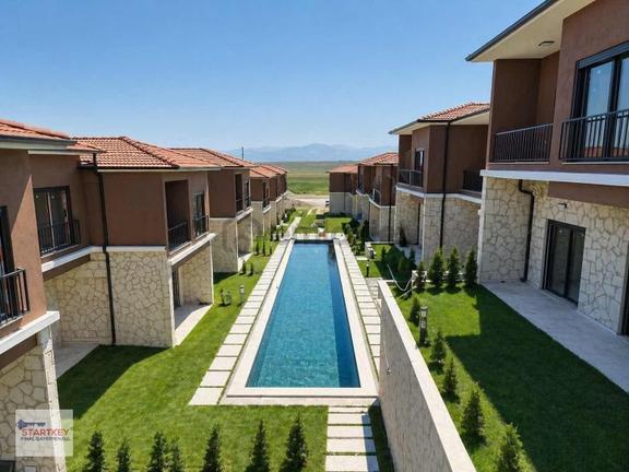 Seyrek Villakent Muhteşem Konumda 4+1 Satılık Villa 1