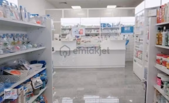 Karşıyaka Anadolu Caddesinde Yüksek Cirolu Ruhsatlı Devir Eczane 2
