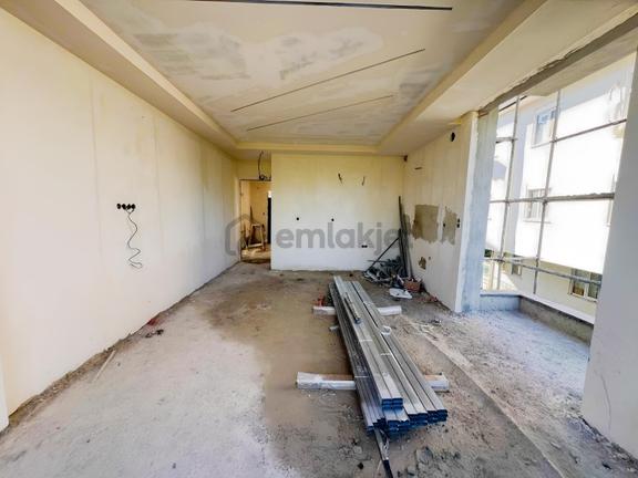 Sarılar Mahallesinde İnşaattan Satılık Lüks Sıfır Daire 2