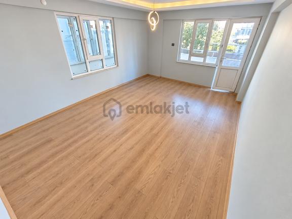 Akçayda Doğalgazlı Full Yapılı Müstakil Tadında Ayrı Mutfak 2+1 2