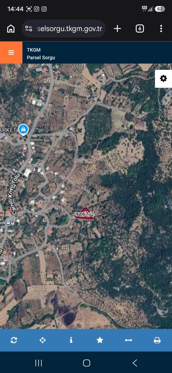 Döşemealtı Camili Mah'de Köy İçinde Arsa 1