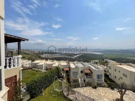 Milas Bodrum Boğaziçi Turkuaz Sitesi 2+1 Eşyalı Kiralık Maznzara 1