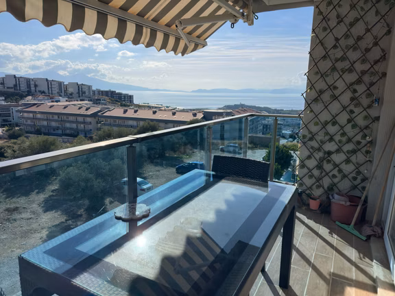 Kuşadası Satılık Deniz Manzaralı 2+1 Daire 1