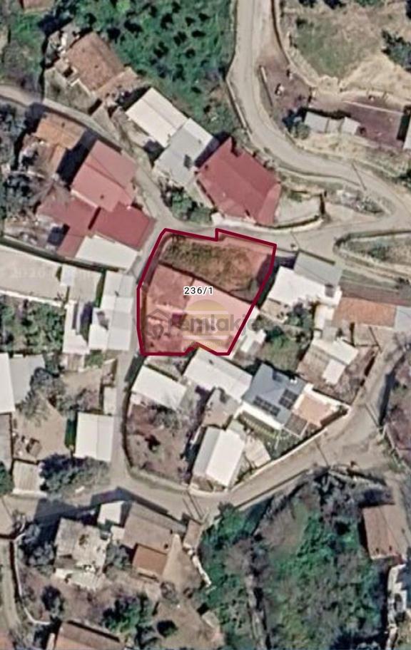 Hb'den Satılık Arsa,müstakil Tapulu ,köyiçi İmarlı 1