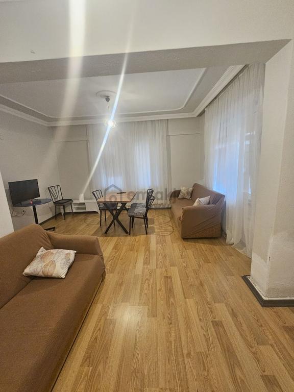 Bahçelievler Mah.ayrı Mutfaklı Eşyalı Kiralık 1+1 Daire 1