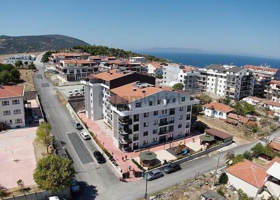 Dikili Salimbey Mah Beyazlife Sitesi Ters Dublex 3+1 Sıfır Daire 1