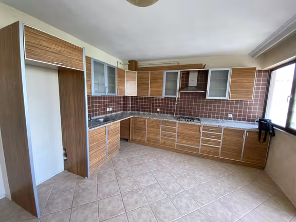 Manisa Akhisar Efem Gayrimenkulden Atatürk Mh 3+1 155 M2 Kiralık Daire 1