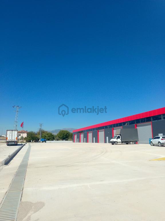 Kiziroğlu Gayrimenkul Danışmanlık'tan Kiralık 340 M2 Depo 1