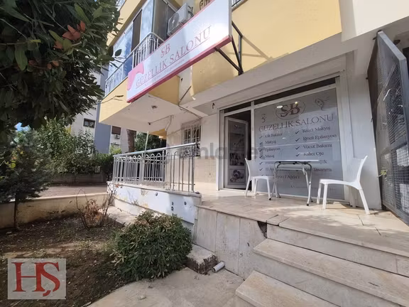 Konyaaltı Altınkum'da Kapalı Pazar Dibi Devren Güzellik Merkezi 1