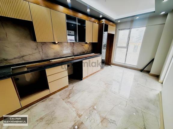 Kıbrısköy Mah. Cadde Dibi Ultra Lüks Yapılı Satılık Site Dairesi 1