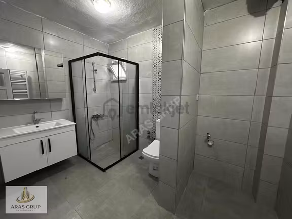 Hüdavendigar'da Kiralık Giriş Kat Daire 1