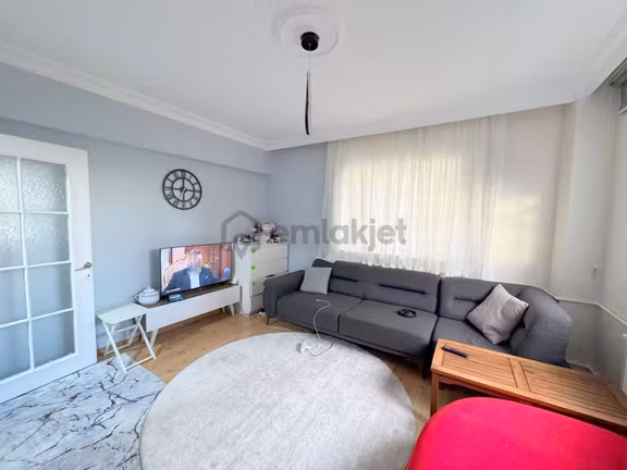 Mertcan'dan Yayalar Metro 9dk Yürüme İskanlı Giriş Kat 1+1 1