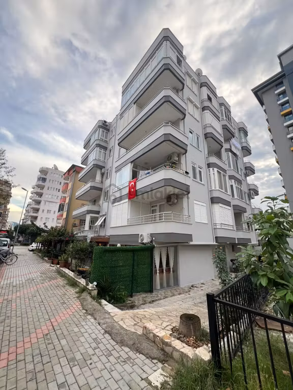 Mahmutlar Çakır Caddesi’nde 2+1 Boş Kiralık Daire 1