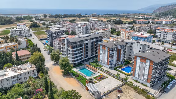Gazipaşa Pazarcı Mahallesinde Denize Yürüme Mesafesinde Lüks Konseptte Sıfır 1+1 Kiralık Daire 1