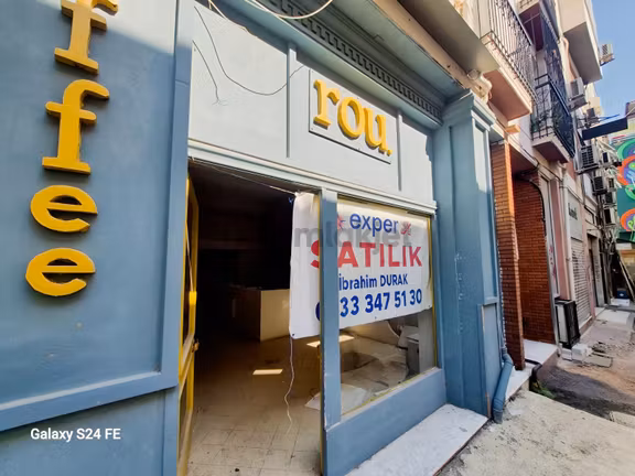 Fırsat! Alsancak'ta Kıbrıs Şehitleri'ne Paralel Satılık Dükkan 1