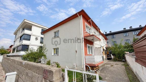Remax Dem'den Bahçelievler Mah. Arsa Paylı 2+1 Satılık Daire 2