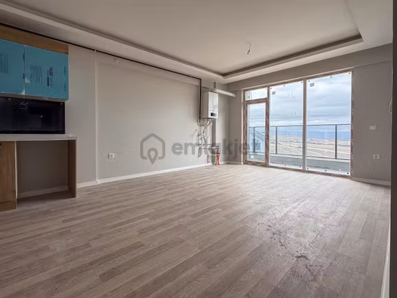 Kızılcaşar Site İçinde Göl Manzaralı Ara Kat 1+1 Kiralık Daire 2