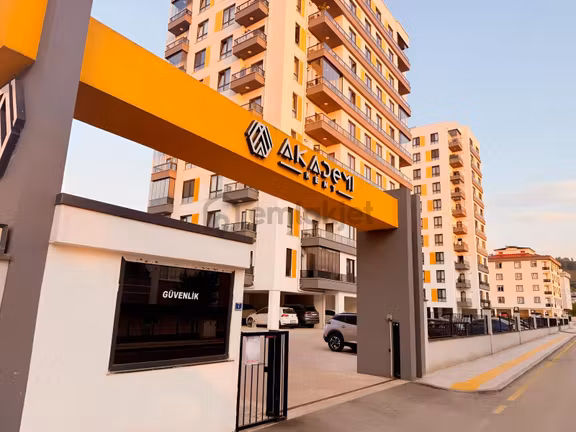 Deniz Manzaralı Akademikent Sitesinde 114 M² 2+1 Satılık Daire 1