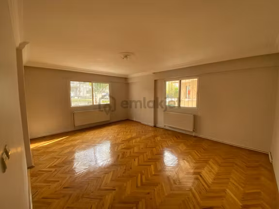 Buca Işıklıpark Yakını Barış Mah.de 3+1 140m2 Dgazlı Arakat Asansörlü Kiralık Daire 1