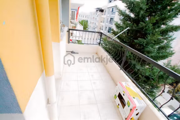 Arga'dan Buca Kaymakamlık Yakını D.gazlı 3+1 Kiralık Daire. 2