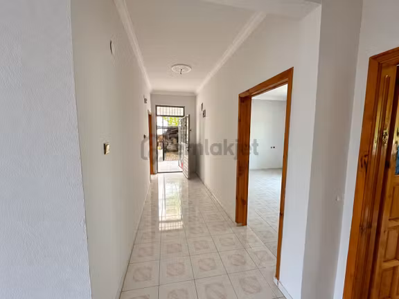 Muğla Seydikemer Gerişburnu Kanal Mevkiinde Kiralık Müstakil Girişli 2+1 Bahçe Katı Daire 2