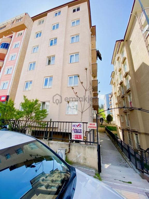 Beyaz Gayrimenkulden Hürriyet'te Kiralık 1+1 Daire 1
