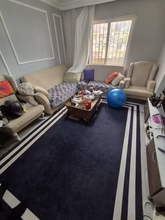 Güneyden Ulaşıma Yakın Ayrı Mutfaklı Teraslı .1+1.65m2 2